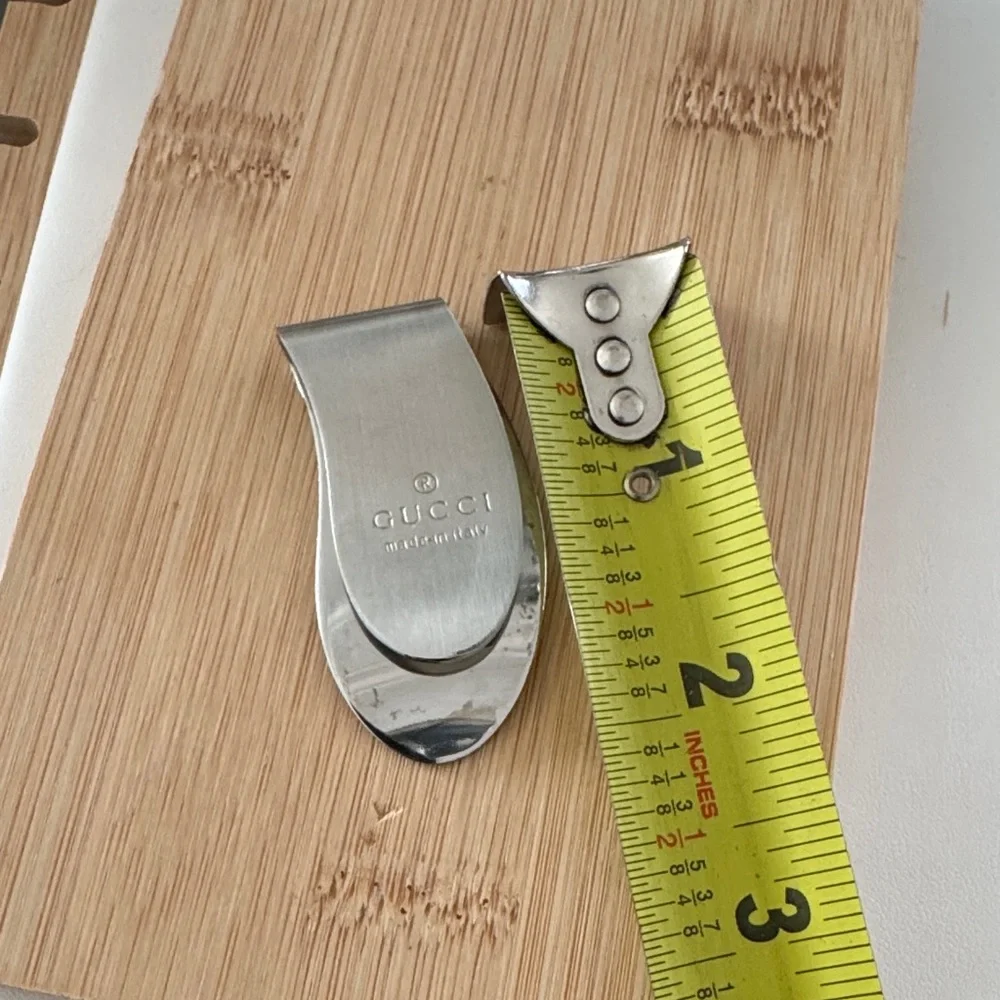 Gucci Pre Owned Metal Silver Money Clip.